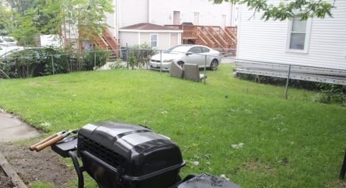 75 Flint St, Fall River MA 02723-2121 exterior