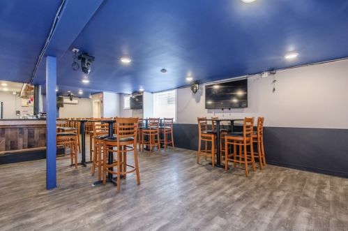 25 Division St, Chelsea, MA 02150-2769