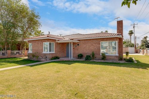 1501 Edgemont Ave, Phoenix AZ 85035-1808 exterior