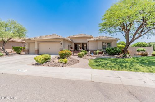 26205 56 Dr, Phoenix AZ 85031-1831 exterior
