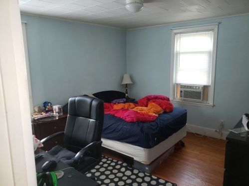 21 Britannia St, Taunton MA 02780-1633 exterior