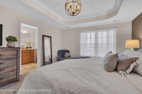 80 Kyle Dr, Tinton Falls NJ 07712-7535 exterior