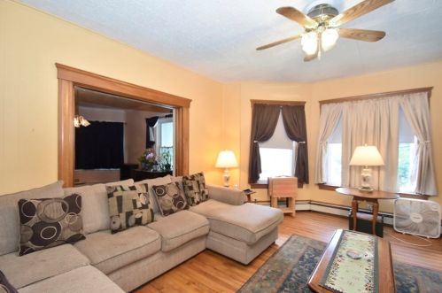 5 Forestdale Rd, Worcester, MA 01605-3401