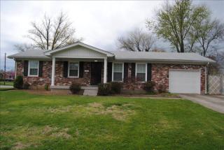 2916 Lencott Dr, Louisville KY  40216-1965 exterior