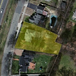 1875 Commonwealth Ave, Newton MA 02466-2725 aerial view