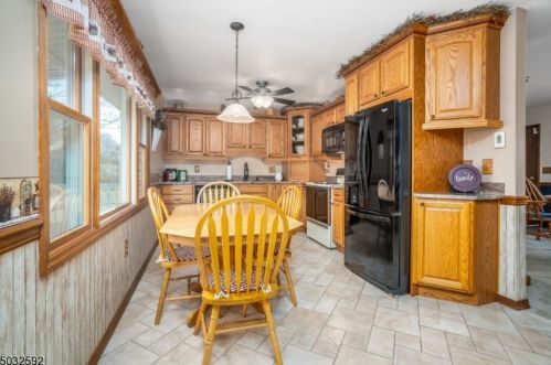 75 Dawn Rd, Milford NJ 08848-1112 exterior