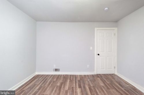 638 Washington Ave, West Deptford NJ 08096-1035 exterior