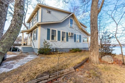 46 Pinehurst Dr, Wareham, MA 02571-2072