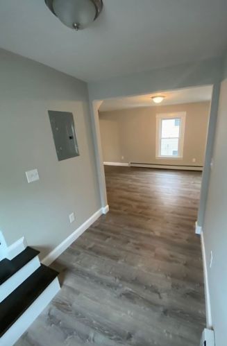 21 Sigel St, Worcester MA 01610-1824 exterior