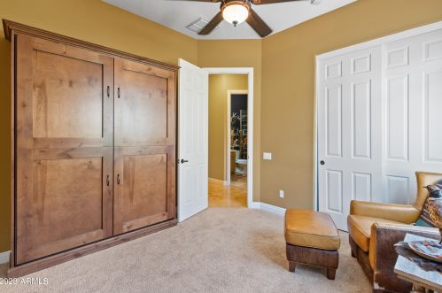 26205 56 Dr, Phoenix AZ 85031-1831 exterior