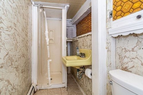 822 Summer St, Lynnfield MA 01940-2062 exterior