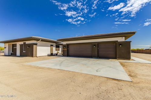 35205 3rd Ave, Phoenix AZ 85027-5908 exterior