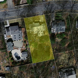 35 Roundwood Rd, Newton MA 02464-1218 aerial view