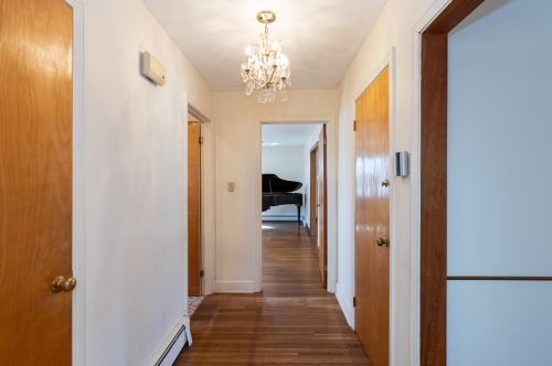 27 Huettner Rd, Falmouth MA 02543-1508 exterior