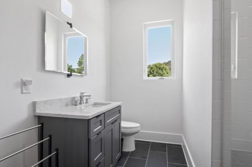 1756 Akin Dr, Atlanta GA 30345-3948 exterior