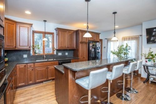 41 Lowell St, Lawrence MA 01841-4648 exterior