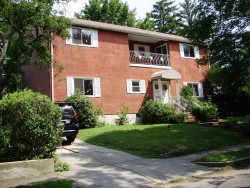 7 Kendall Rd, Newton, MA 02459-2657