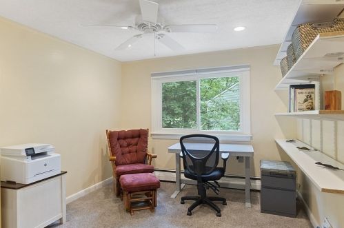 176 Woodland Rd, Southborough MA  01772-2035 exterior