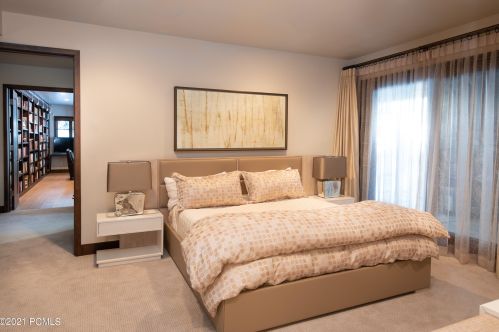 229 White Pne Cyn Rd, Park City UT 84060-6506 exterior