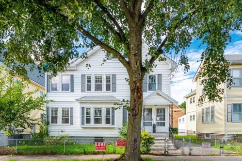 109 Varnum St, Arlington, MA 02474-8736