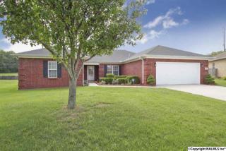 100 Cambria Dr, Huntsville, AL 35806-3810