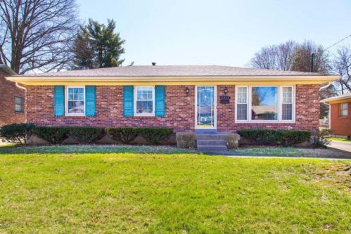 2910 Wimpole Ct, Louisville KY  40218-4774 exterior