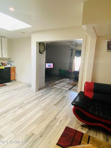 4109 Catalina Dr, Phoenix AZ 85031-3841 exterior