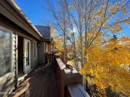 3008 Wedge Cir, Park City UT 84098-5894 exterior