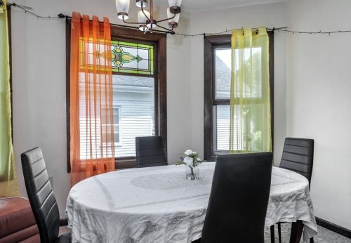 128 Independence Ave, Quincy MA 02169-7727 exterior