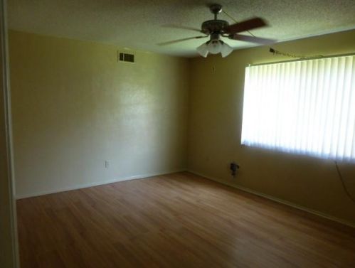 2917 Ivanridge Ln, Garland TX  75044-4619 exterior