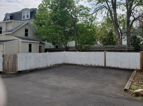 135 Bridge St, Newton MA 02458-1105 exterior