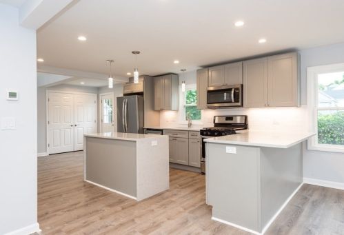 27 Canobieola Rd, Methuen MA  01844-1606 exterior