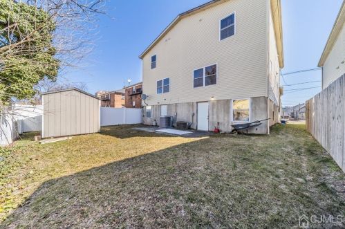 75 Pershing Ave, Carteret, NJ 07008-2501