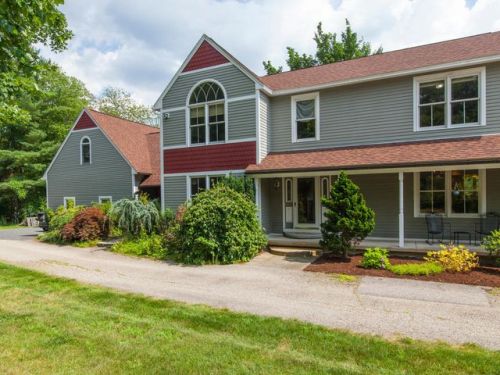 46 High St, Shrewsbury MA  01545-1601 exterior