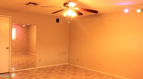 2607 60 Dr, Phoenix AZ 85035-1636 exterior