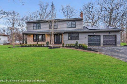 722 Green Valley Rd, Jackson Twp NJ  08527-2942 exterior