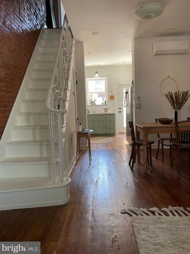 2017 Bancroft St, Philadelphia PA  19145-3025 exterior