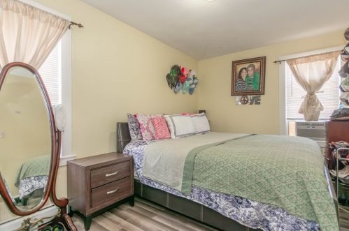 56 Lake St, Lawrence MA 01841-3012 exterior