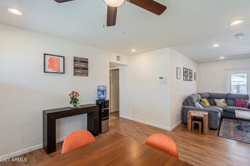 7819 17th Ave, Phoenix AZ  85021-7011 exterior