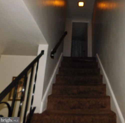 161 Barber Ave, West Deptford NJ 08096-2612 exterior