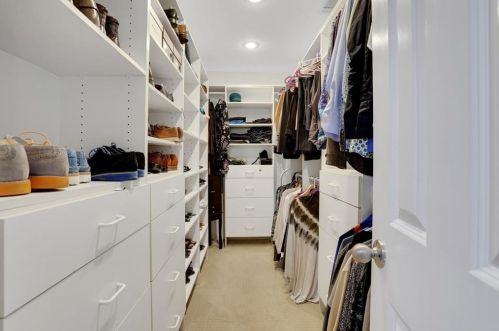 17 Highland Park Ln, Atlanta GA 30306-3447 exterior