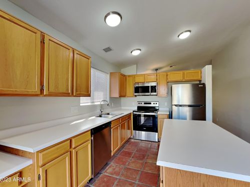 3214 Abraham Ln, Phoenix AZ  85027-2246 exterior