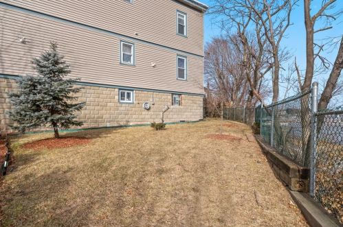 170 Bellingham St, Chelsea MA 02150-3315 exterior