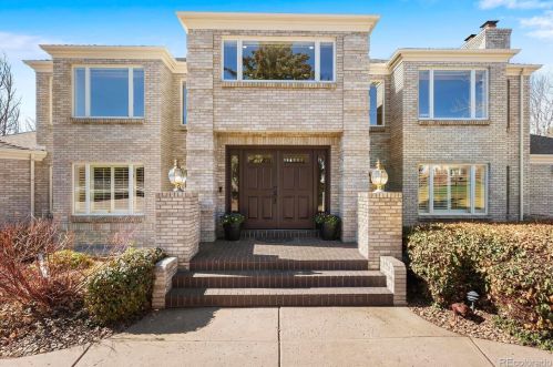 7130 Powers Ave, Englewood, CO 80111-1730