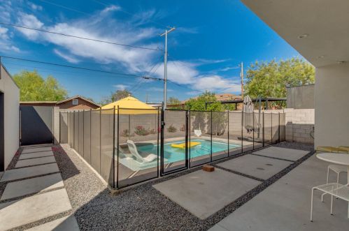 1526 Coronado Rd, Phoenix AZ 85008-3917 exterior