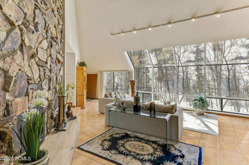 7602 Buckboard Dr, Park City UT 84098-5304 exterior