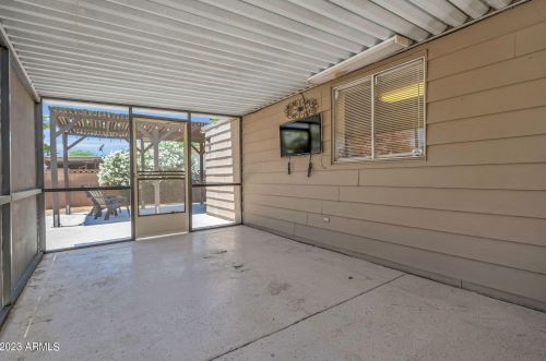 18048 2nd Pl, Phoenix AZ  85022-1511 exterior