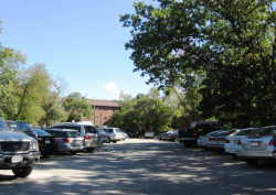 69 Mechanic St, Newton, MA 02464-1435