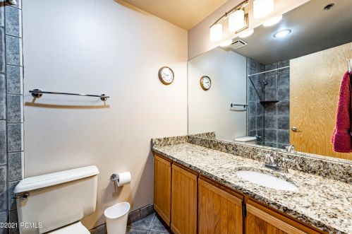 2161 Fenchurch Dr, Park City UT 84060-7822 exterior