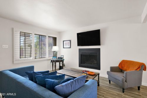 1110 Belmont Ave, Phoenix AZ 85051-6765 exterior